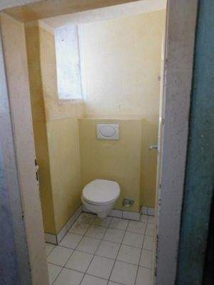 SB16 Toilette EG