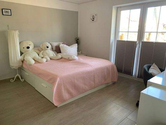 Kinderzimmer 1. Wohneinheit EG