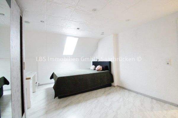 Zimmer 2 im Dachgeschoss