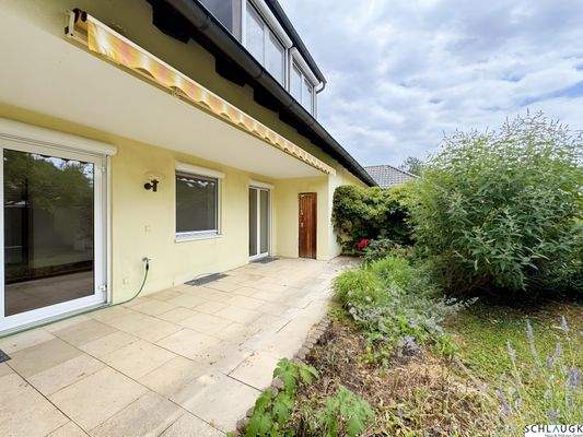 Große Sonnenterrasse