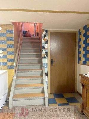 KG - Partyraum, Aufgang zum EG