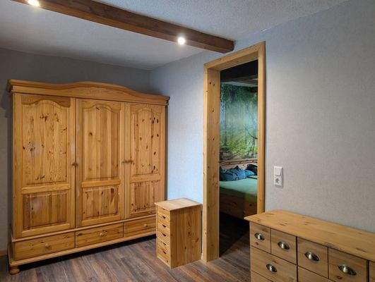 Schlafzimmer Vorraum- Werz Immobilien