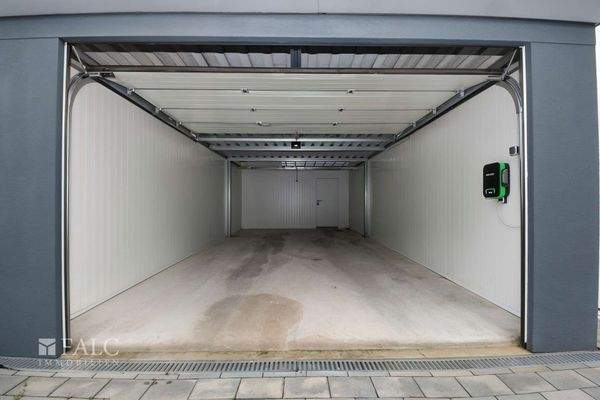 Garage - (KI generiert)