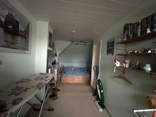 belichtetes Gästezimmer 