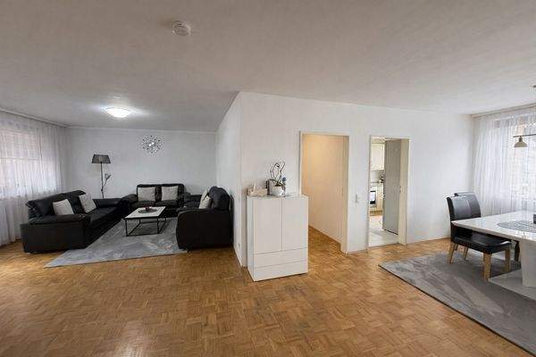 Wohnbereich / Essbereich 