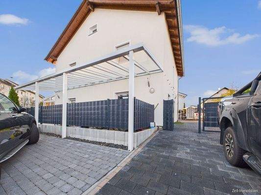 Parkplätze/Hofeinfahrt