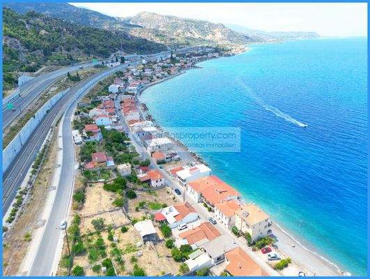 db103e8dd18948569413ee817f5de2da-original