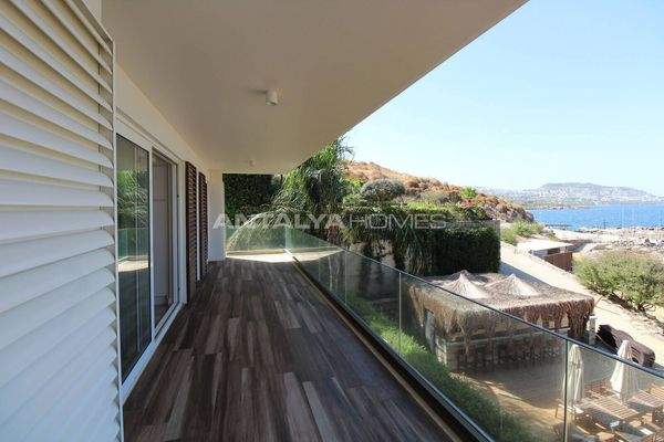 Apartments in a Complex with a Private Bay in Bodrum Kucukbuk