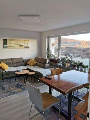 Moderne Wohnzimmeransicht