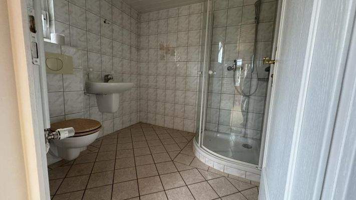 Badezimmer 1