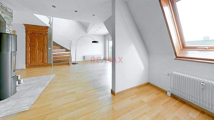 Wohnzimmer_hinterer_Bereich_2