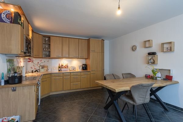 Küche Wohnung rechts