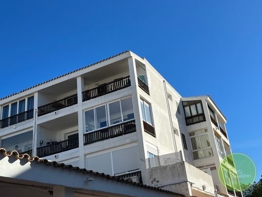 Anblick Wohnung mit Balkon/Wintergarten 