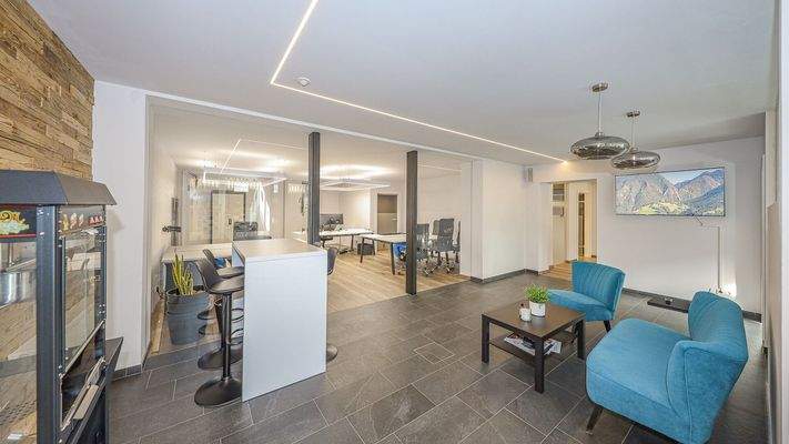 KITZIMMO-Büro Praxis in frequentierter Lage mieten - Immobilien Kitzbühel.