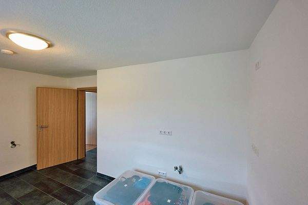 1. Obergeschoss, Zimmer mit Küchenanschlüssen