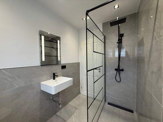 Bad (4-Zi renoviert)