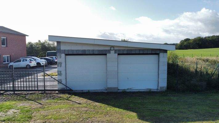 Garage Straßenansicht