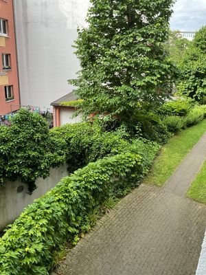 Aussicht aus Flurfenster.jpg