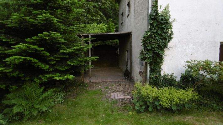 Überdachte Abstellmöglichkeit