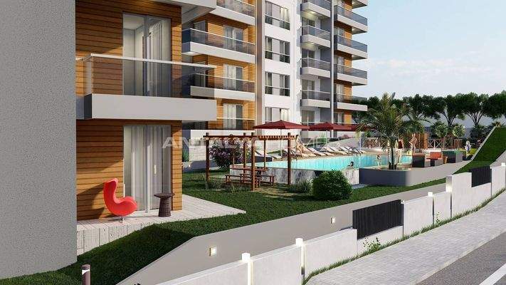 Stylish Real Estate in a Complex with Pool in Antalya Aksu