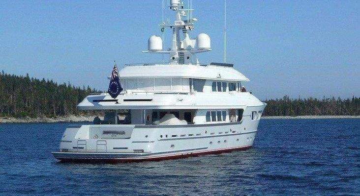 Gäste aus aller Welt in der Bucht