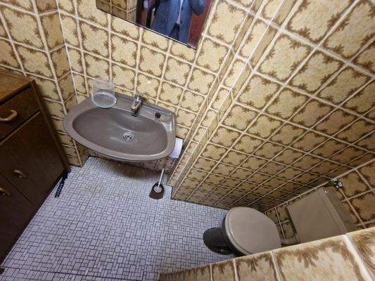 KG - Gäste WC an Partyraum