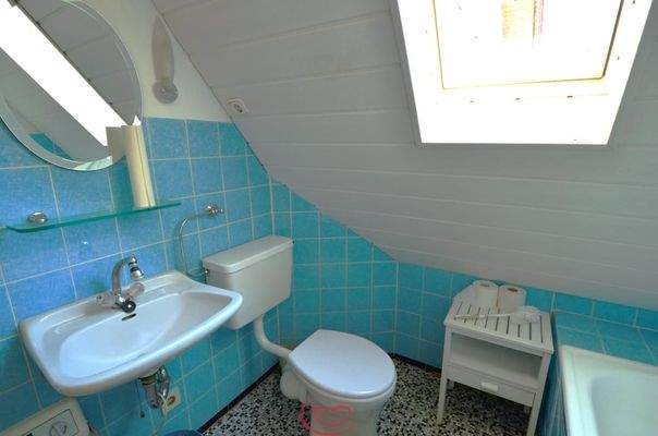 Badezimmer 1.OG