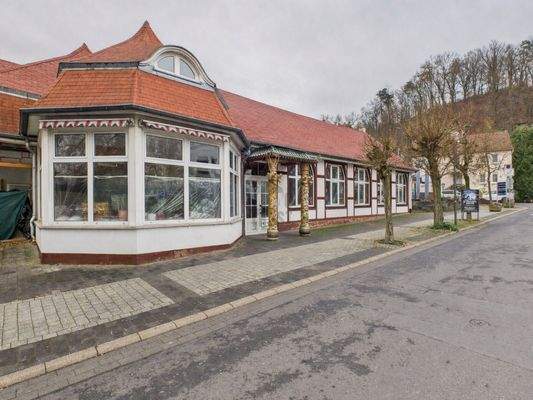 Straßenansicht Richtung Süd Osten_