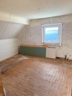 Zimmer Dachgeschoss (teilausgebaut)
