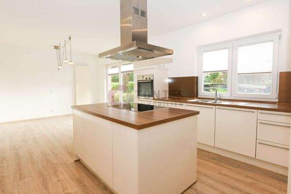 Haupthaus - EG - Küche und Esszimmer