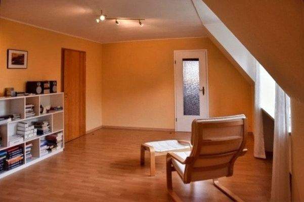 Großes Zimmer im DG