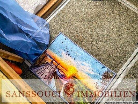 Einstieg zum Unterflurbootsstand