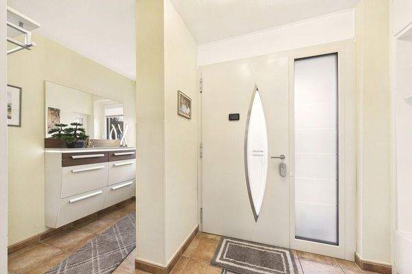 CAM03586G0-PR0076-STILL004