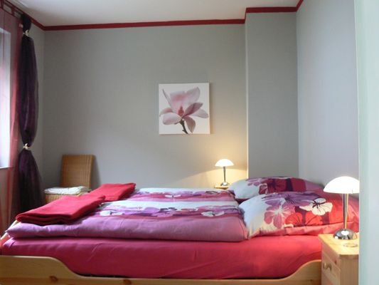 Schlafzimmer Wohnung 2