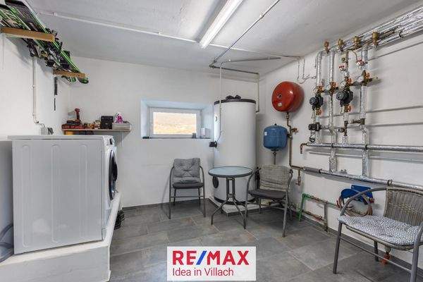 Nebengebäude - Heiz-/Waschraum