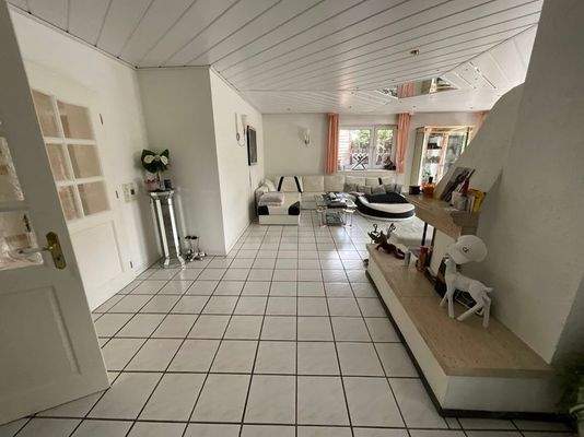 Wohnbereich mit Kamin