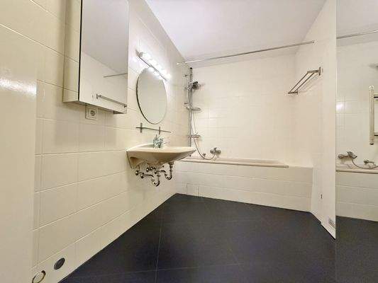 innenliegendes Wannenbad