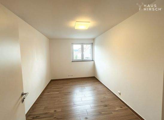 Büro- / Kinderzimmer