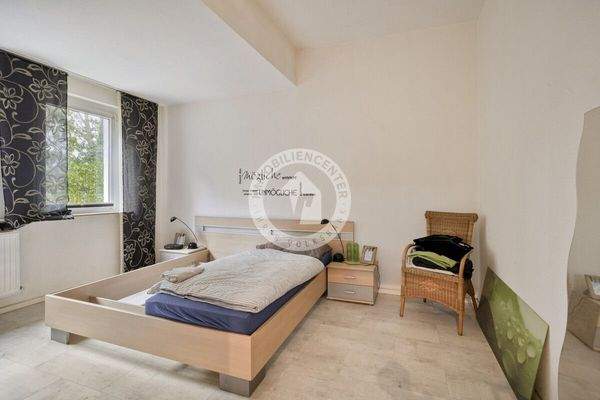 Schlafzimmer 2 (Ansicht 1)