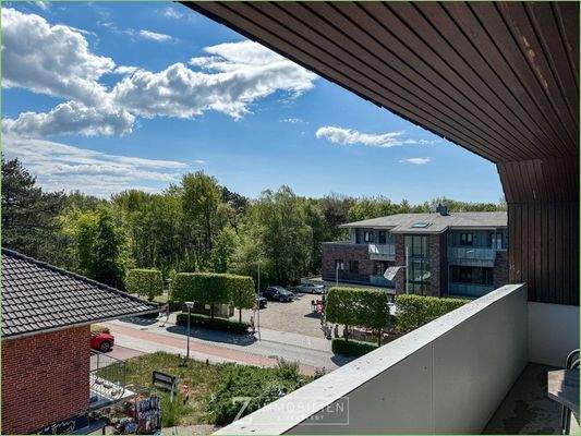 Überdachter Balkon in Südausrichtung 