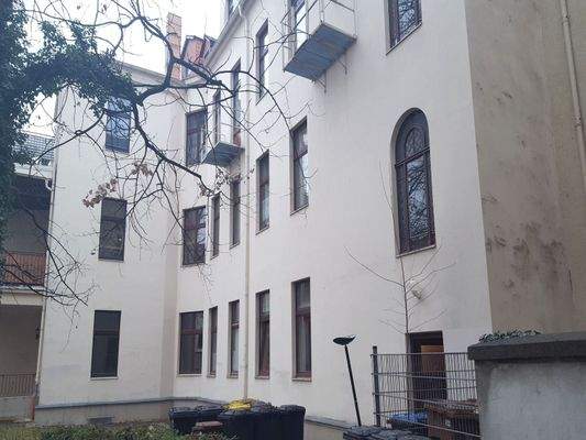 Außenansicht hofseitig (Bild 1)