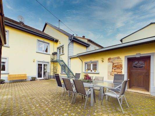 Ferienresidenz für Airbnb in Überherrn - Altforweiler