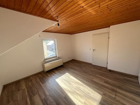 Zimmer 4 OG Haus 1
