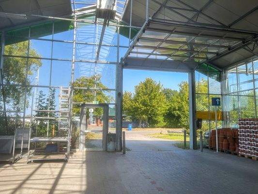 Effizienter Zugang durch große Eingänge