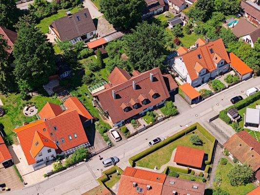 Gebäudeansicht Vogelperspektive