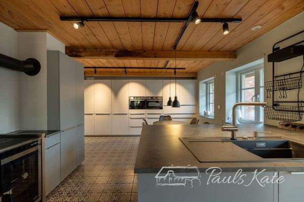 Küche EG | Moderner Komfort, historisches Ambiente