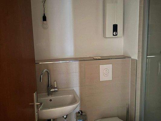 Waschbecken, Durchlauferhitzer