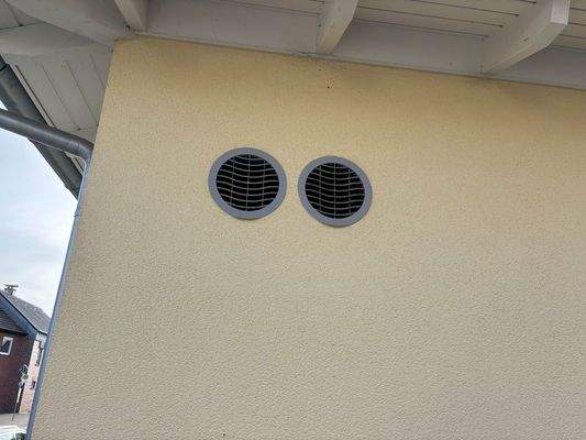 Ansaugstutzen Hauswand