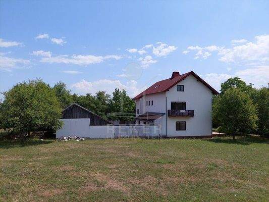 1.278 m² großes Grundstück