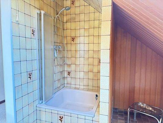 Duschbad im Dachgeschoss